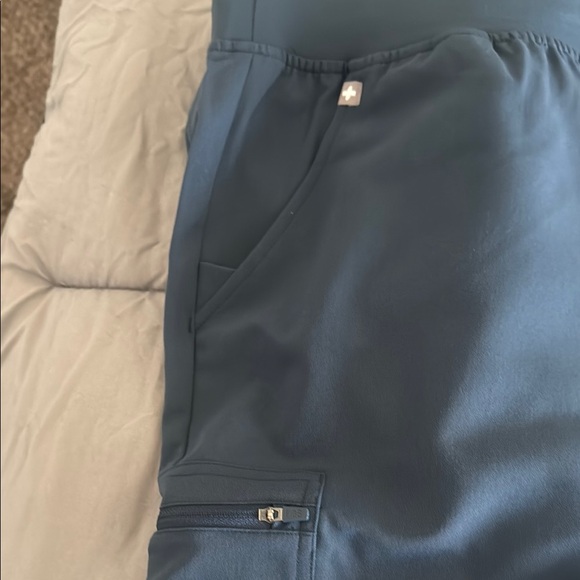 FIGS Deep Blue Jogger Pants - Picture 4 of 4